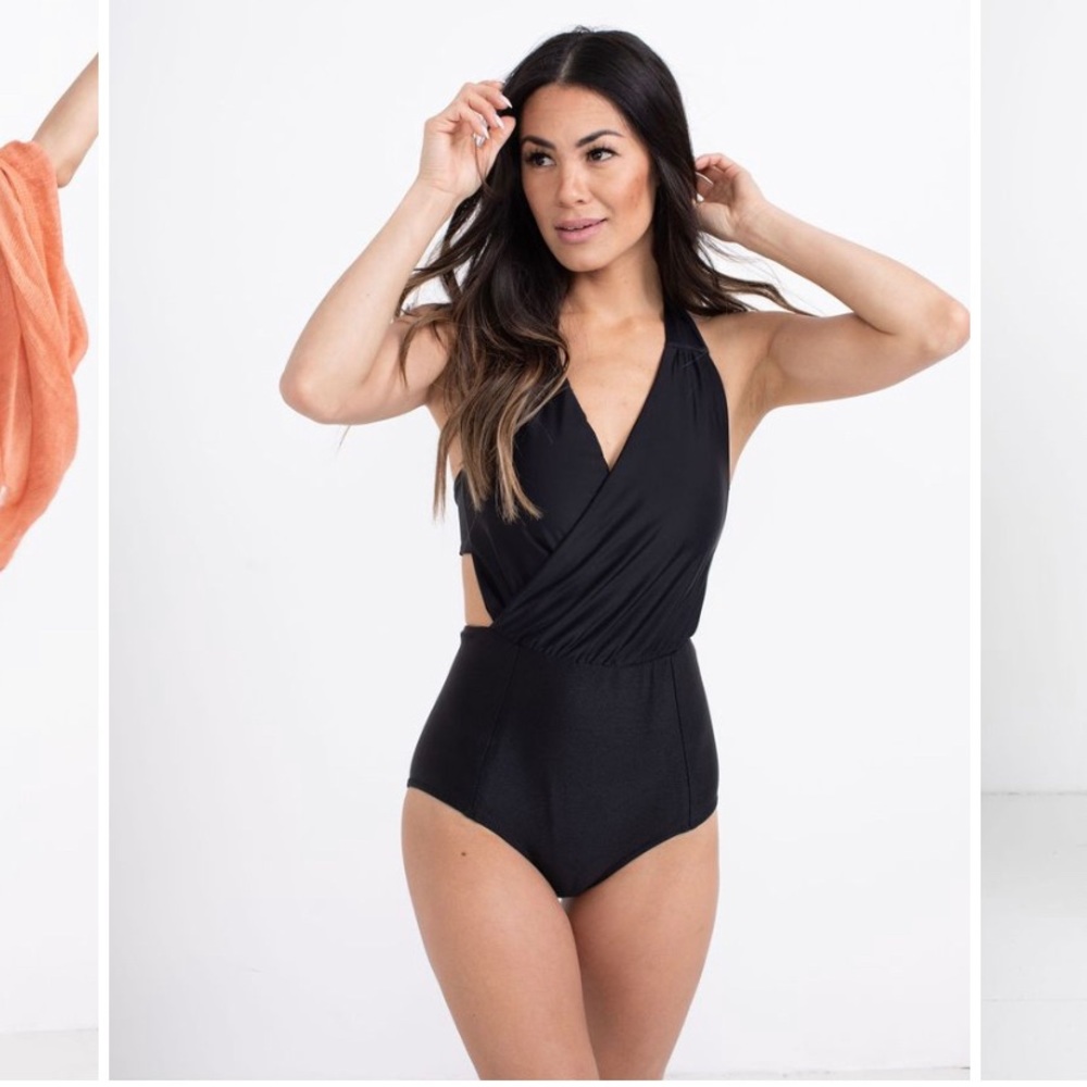 Elegant Black Women's One-Piece Swimsuit